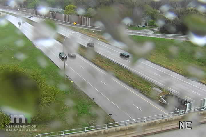 Traffic Cam US-169 SB at Valley View Rd Player