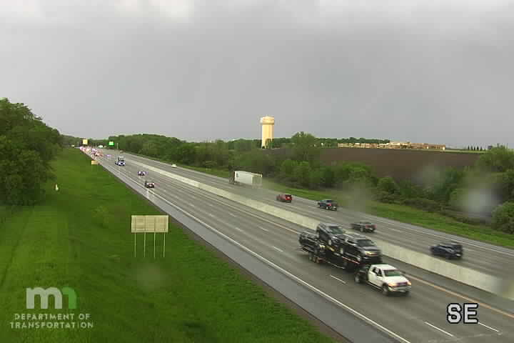 Traffic Cam I-94 WB E of Co Rd 37 (MP 203) Player