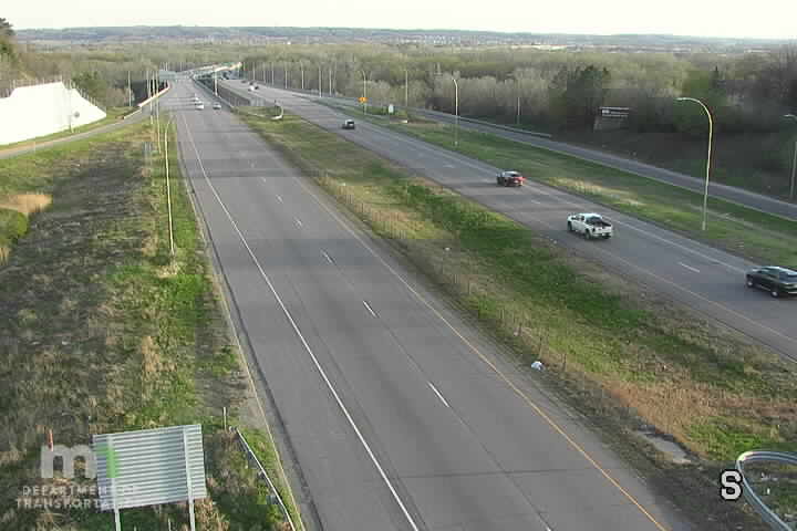 Traffic Cam US-169 NB at Old Shakopee Rd Player