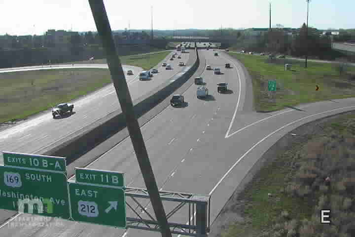 US-212 EB at I-494 Traffic Camera