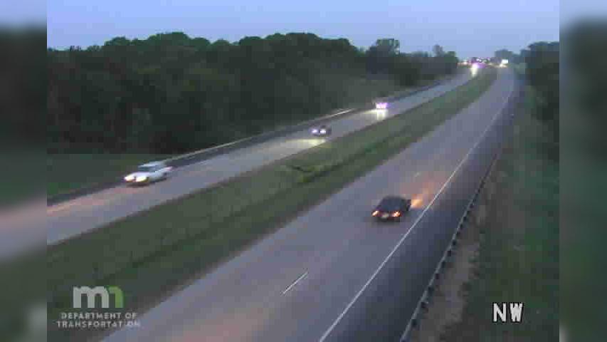 Traffic Cam Cottage Grove: US 10: T.H.61 NB S of Innovation Rd Player