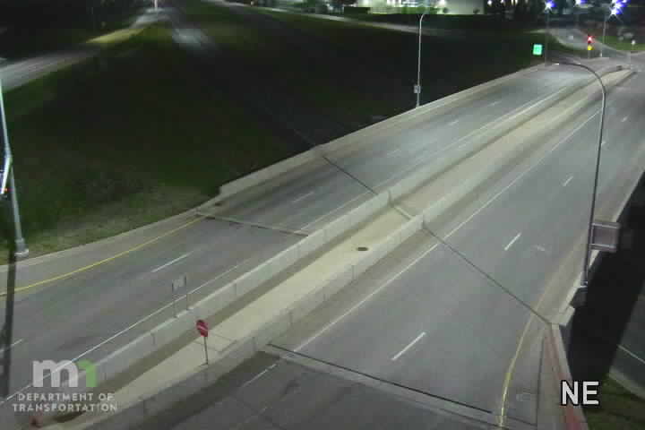 Traffic Cam MN-15 SB at Co Rd 120 Player