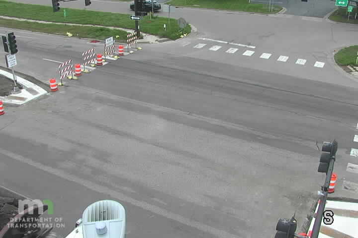 Traffic Cam MN-55 WB at Schaper Rd Player