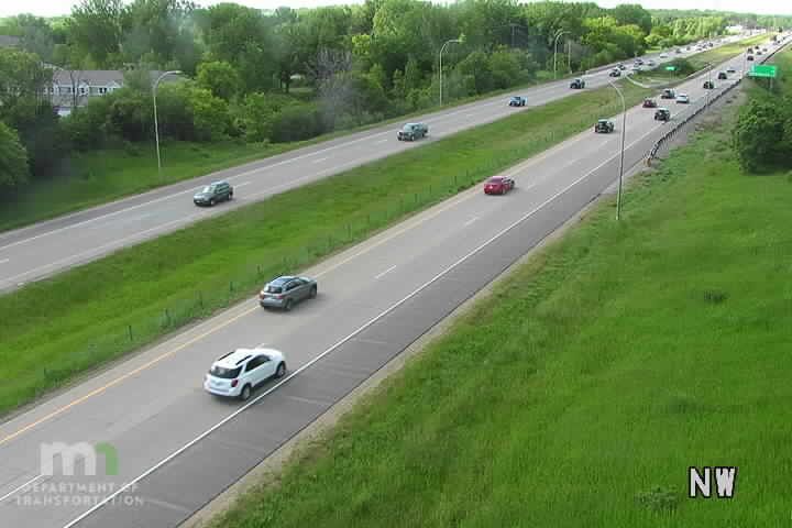 Traffic Cam I-694 NB at 50th St Player