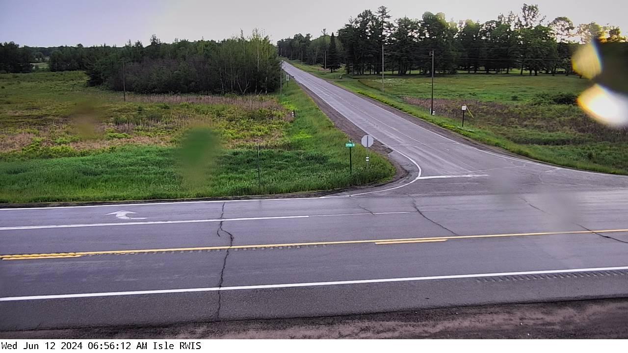 Traffic Cam Isle: MN 27: T.H.47 - MP 89.0): T.H.47 - MP 89.0) View Player