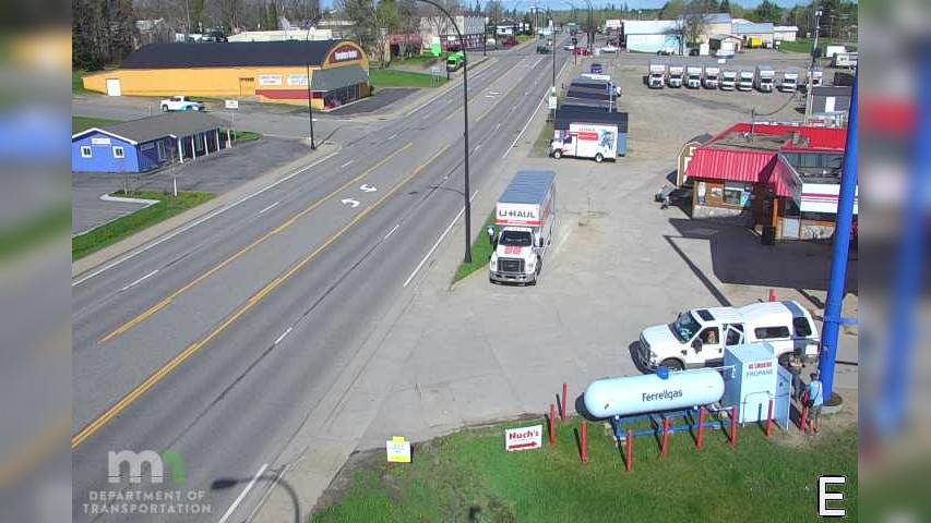Grand Rapids: US 169: T.H.2 @ 6th Ave Traffic Camera