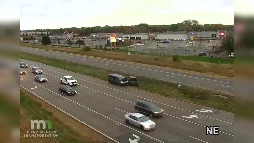 Traffic Cam Champlin: U.S.169 SB @ 114th Ave Player