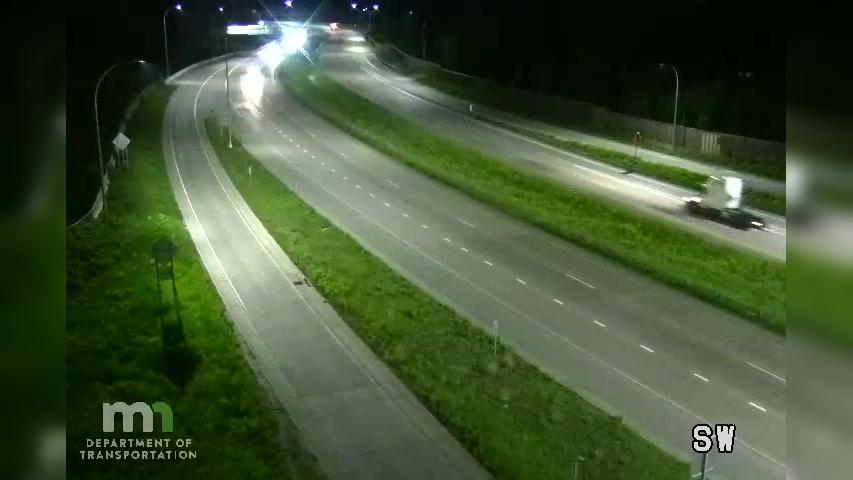 Traffic Cam Bloomington: T.H.169 NB S of I-494 Player