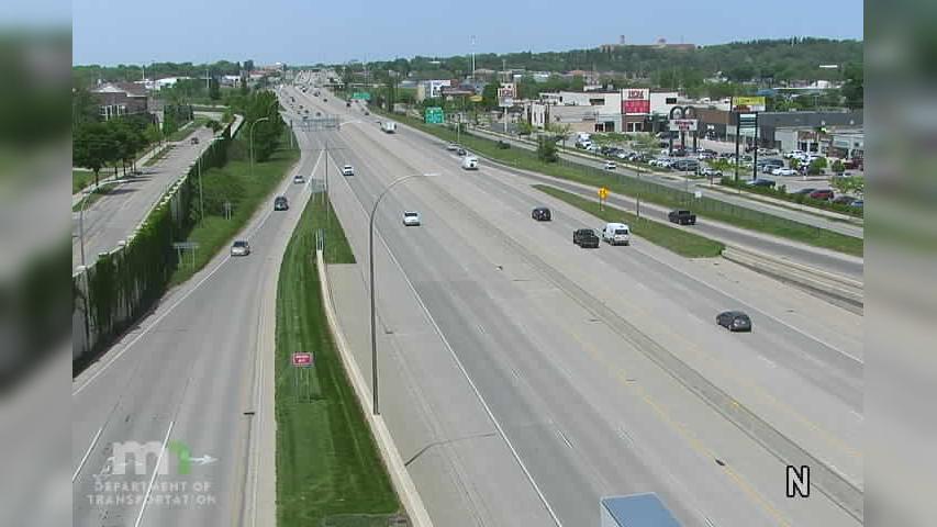Traffic Cam Rochester: T.H.52 SB @ 2nd St SW (MP) Player