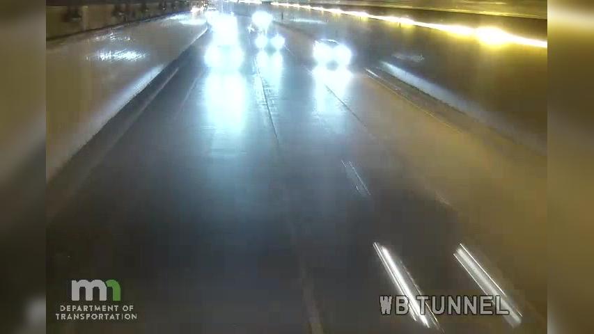 Traffic Cam Loring Park: I-94 WB (Tunnel West #3) Player