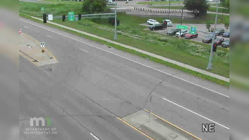 Traffic Cam Inver Grove Heights: T.H.3 SB N of T.H.62 Player