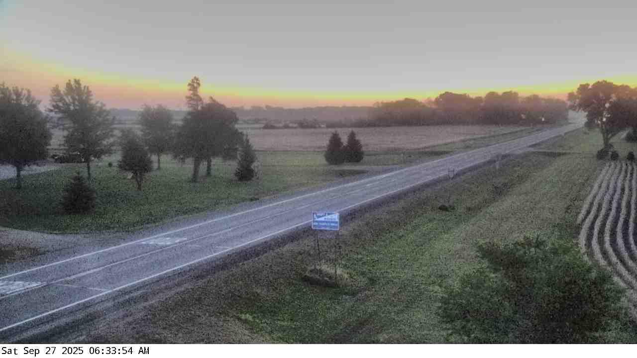 Mapleton: MN 30: T.H.30 - MP 146.8): T.H.30 - MP 146.8) View Traffic Camera