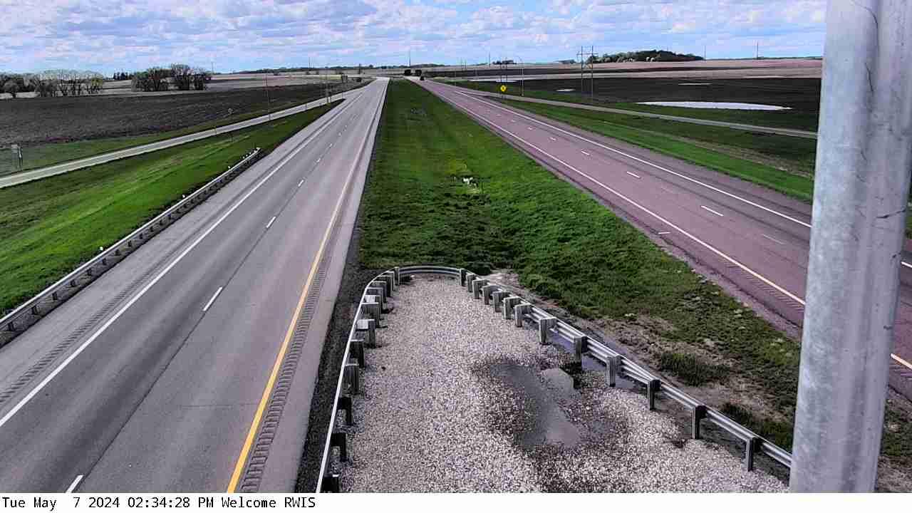 Welcome: I-90: I-90 - MP 93.7): I-90 - MP 93.7) View Traffic Camera