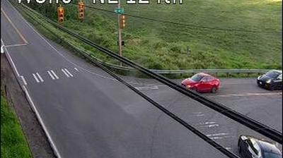 Novelty: West Snoqualmie Valley Road at NE 124th ST Traffic Camera