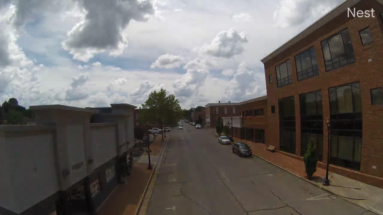 Farmington › West: Downtown Farmington Traffic Camera
