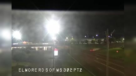 Southaven: MS 302 at Elmore/Greenbrook Pkwy Traffic Camera