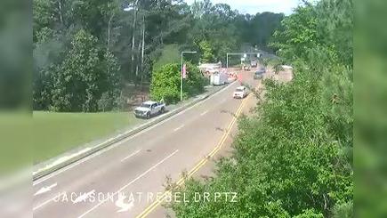Oxford: Jackson Ave at College Hill Rd Traffic Camera