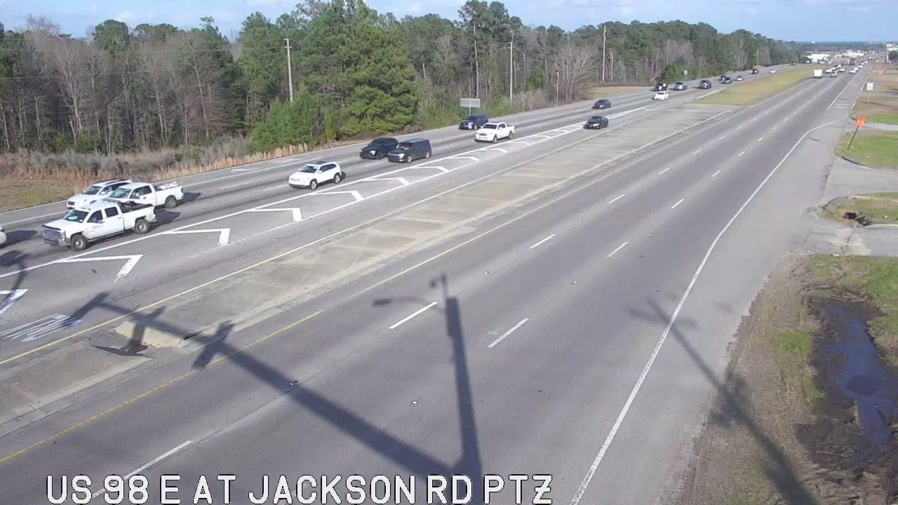 Traffic Cam Hattiesburg: US 98 at Jackson Rd Player