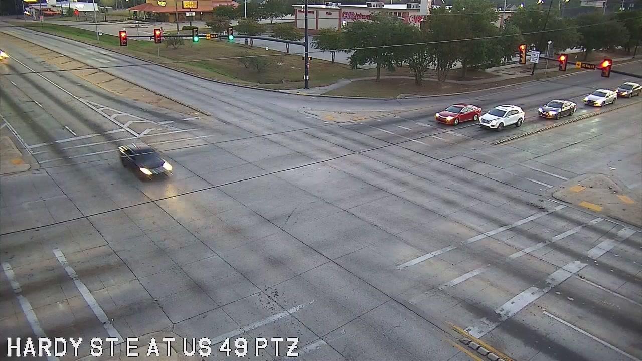 Traffic Cam Hattiesburg: US 49 at Hardy Street Player