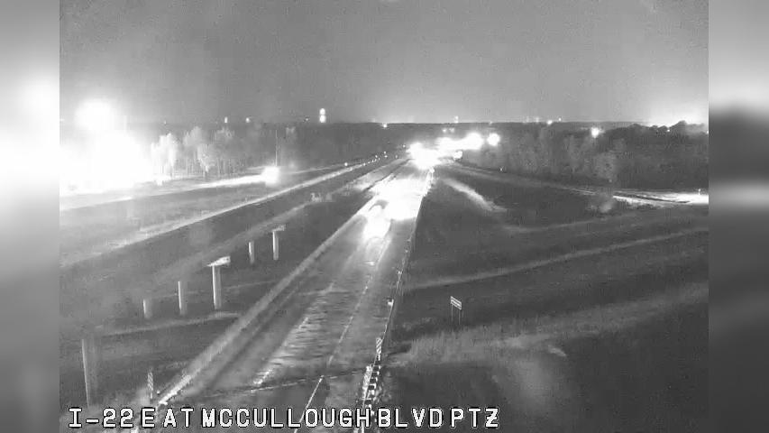 Traffic Cam Tupelo: I-22 at McCullough Blvd Player