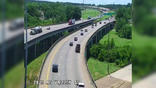 Traffic Cam Jackson: I-20 at Valley St Player
