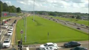 Traffic Cam Jackson: I-55 at County Line Rd Player