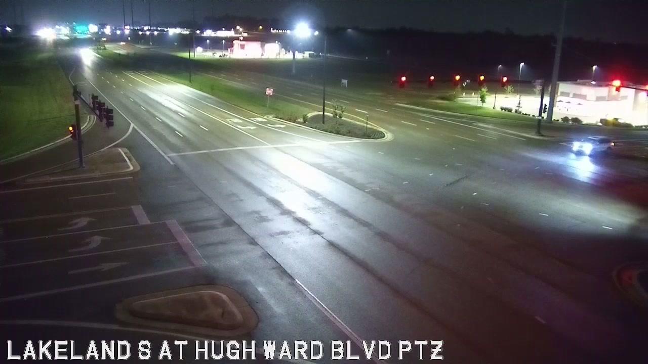 Traffic Cam Mill Creek: Lakeland Dr at Hugh Ward Blvd Player