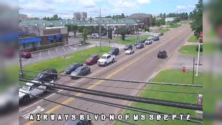 Traffic Cam Southaven: MS 302 at Airways Blvd Player
