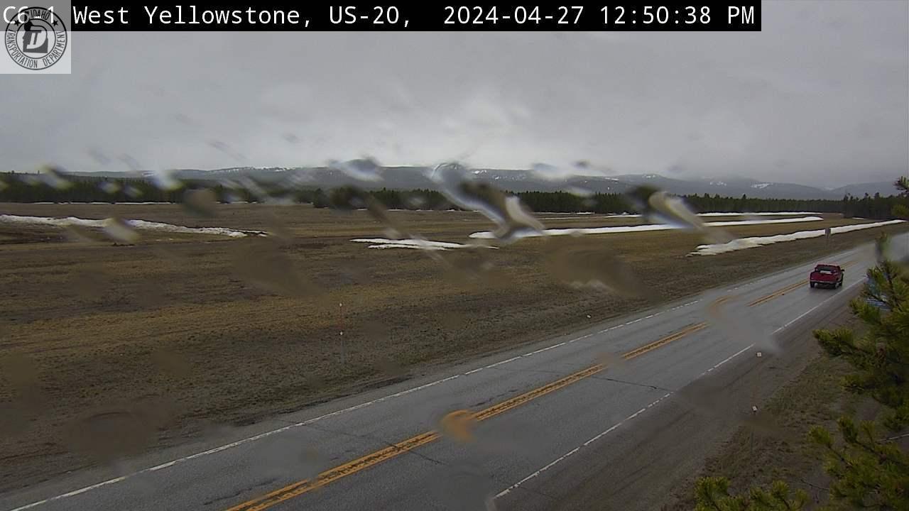 Traffic Cam West Yellowstone › West: US-20 - West Player