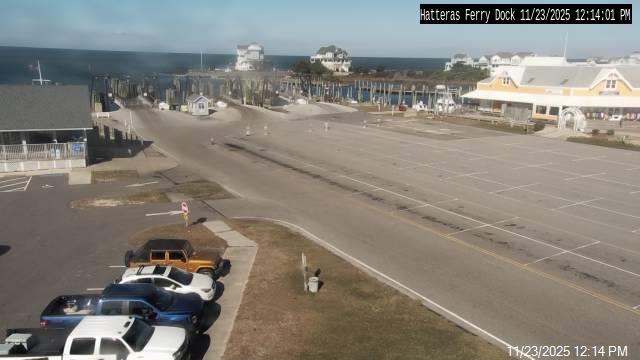 Traffic Cam Hatteras Inlet Ferry North (MM 72.5) Player