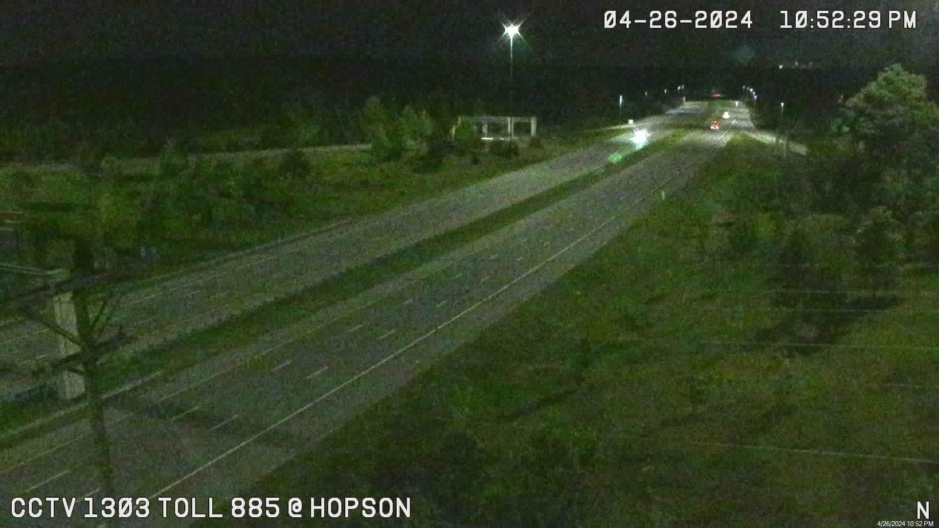 Traffic Cam NC 147 (Toll) & Hopson Road - Mile Marker 3 Player