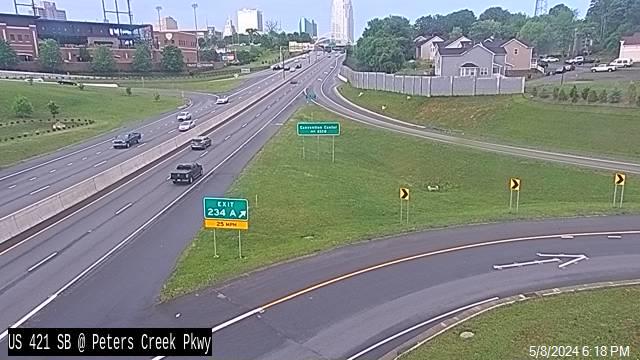 US 421 @ Peters Creek Parkway Traffic Camera