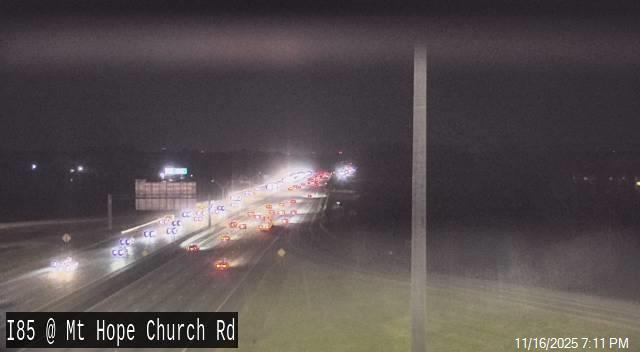 Traffic Cam I-85 at Mount Hope Church Rd - Mile Marker 132 Player