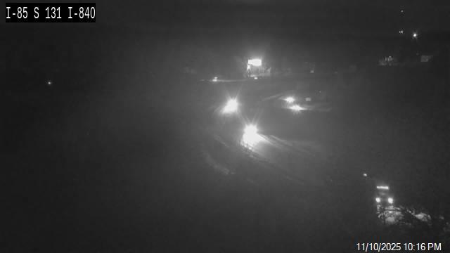 Traffic Cam I-85 near I-840 - Mile Marker 130 Player