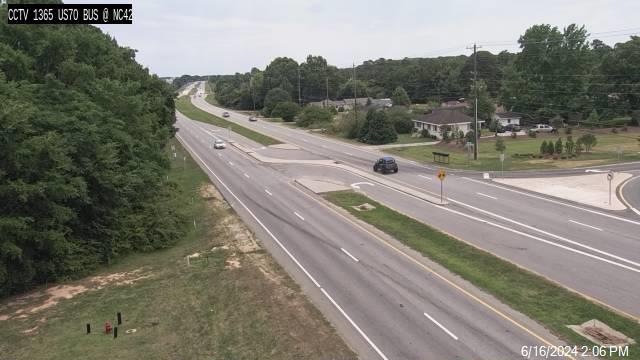Traffic Cam US 70 @ 1800East of NC 42 (Rose St.) Player