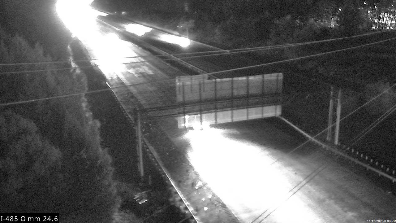 Traffic Cam I-485 Outer MM 24.6 - Mile Marker 24.6 Player