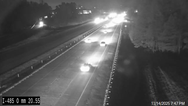 Traffic Cam I-485 North of Harris Blvd. - Mile Marker 20.55 Player
