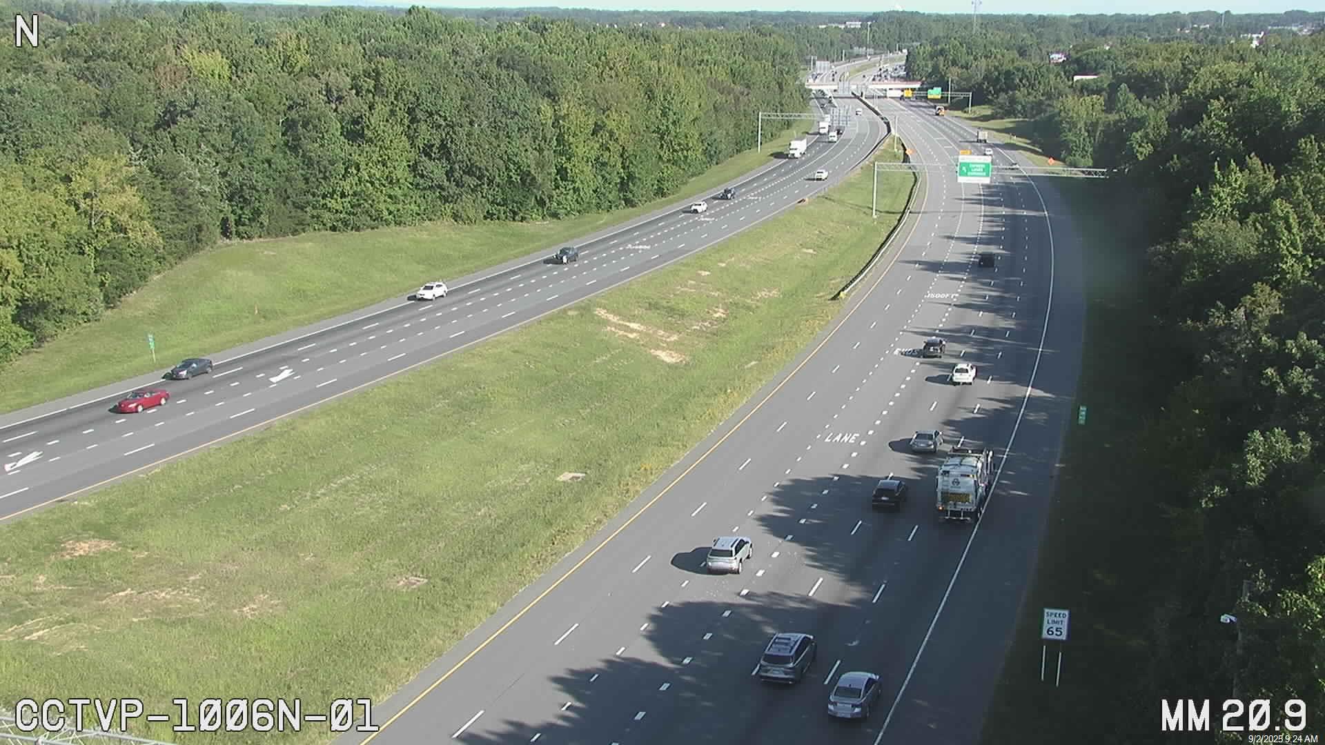 Traffic Cam I-77 N at 20.9 MM - Mile Marker 20.9 Player