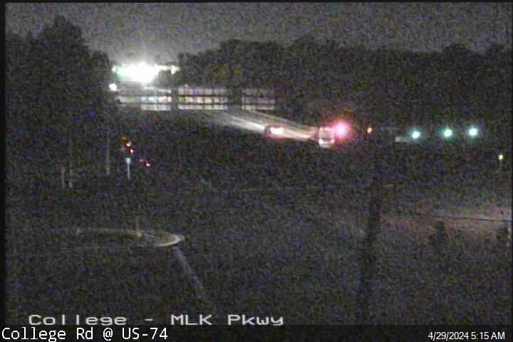 US 117/NC 132 (College Rd) at US 74 (MLK Pkwy)  Traffic Camera