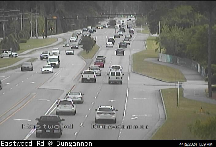Traffic Cam Eastwood Rd @ Dungannon Blvd Player