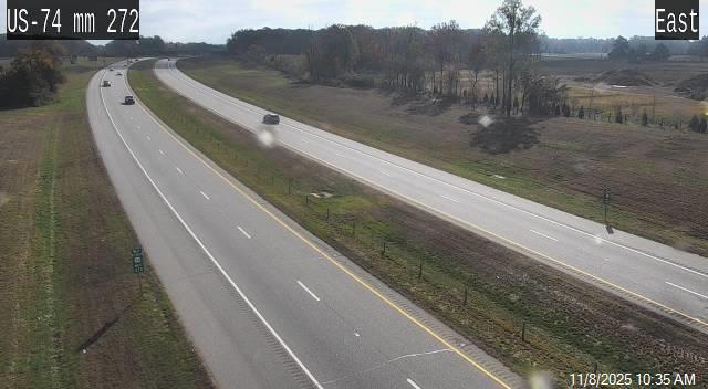 Traffic Cam US 74 @ mm 272 - Mile Marker 272 Player