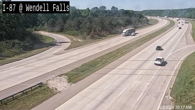 Traffic Cam US 64 & Wendell Falls Pkwy - Mile Marker 11 Player