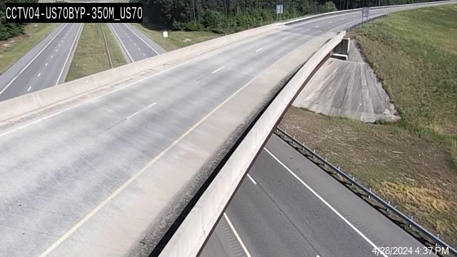 Traffic Cam US 70 @ US 70 Bypass Player