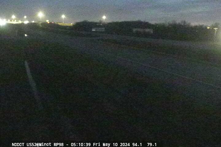 Traffic Cam US 52 W (MP: 98.000) Minot - NW Player