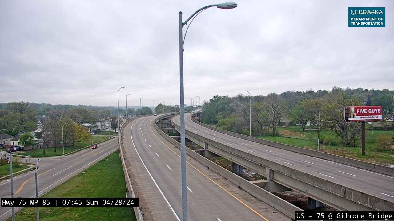 South Omaha: US 75: Gilmore Bridge in Omaha: Various Views Traffic Camera