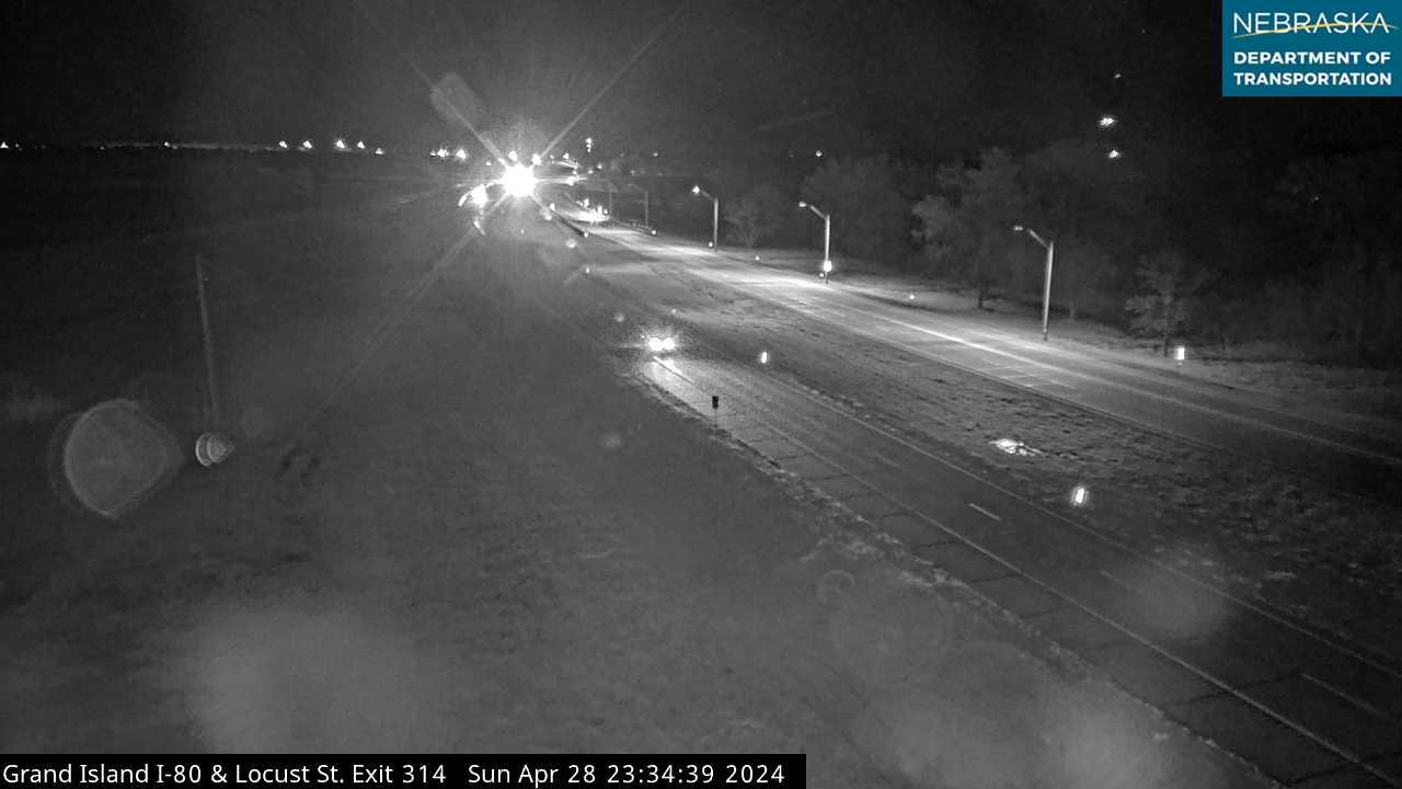 Doniphan: I-80: Grand Island Locust St Exit : Interstate View Traffic Camera