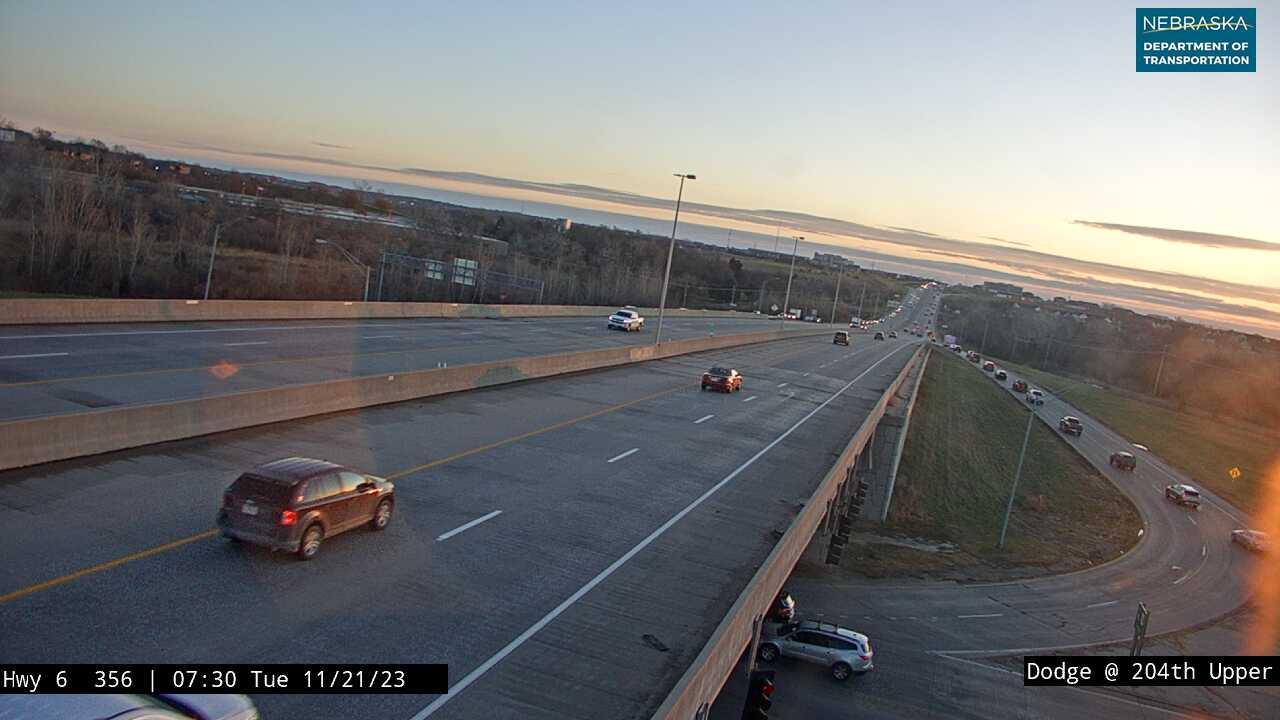 Traffic Cam Omaha: US 6: Dodge St at 204th St Underpass: Various Views Player