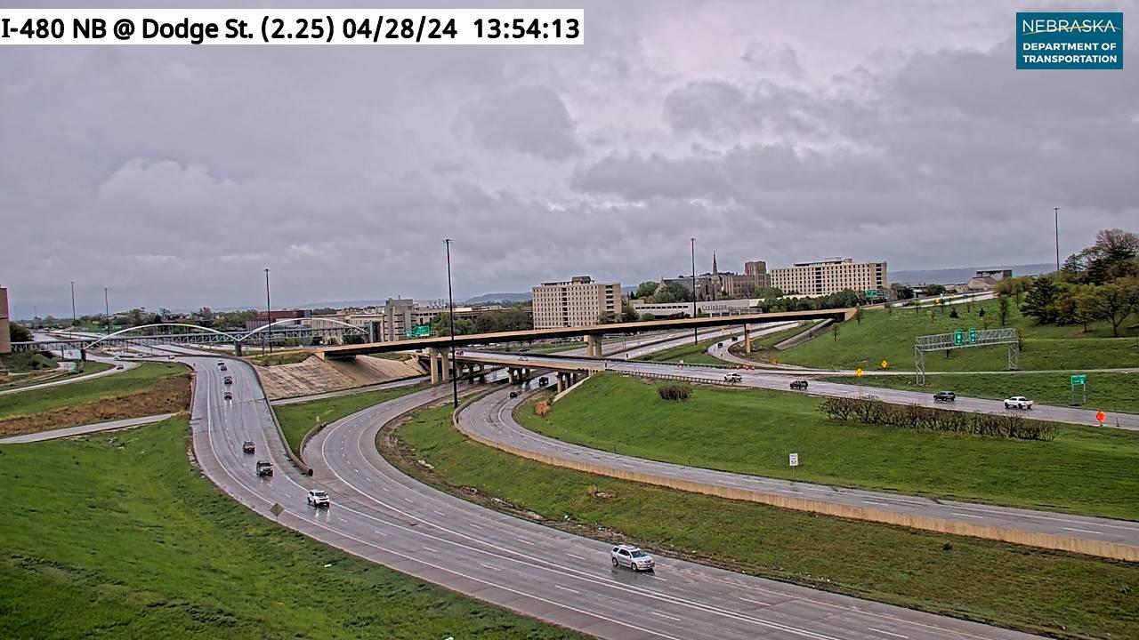 Omaha: I-480: Dodge St.: Various Views Traffic Camera
