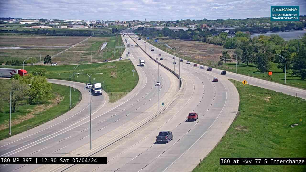Traffic Cam Haymarket: I-80: US 77 South Exit in Lincoln: Interstate View Player