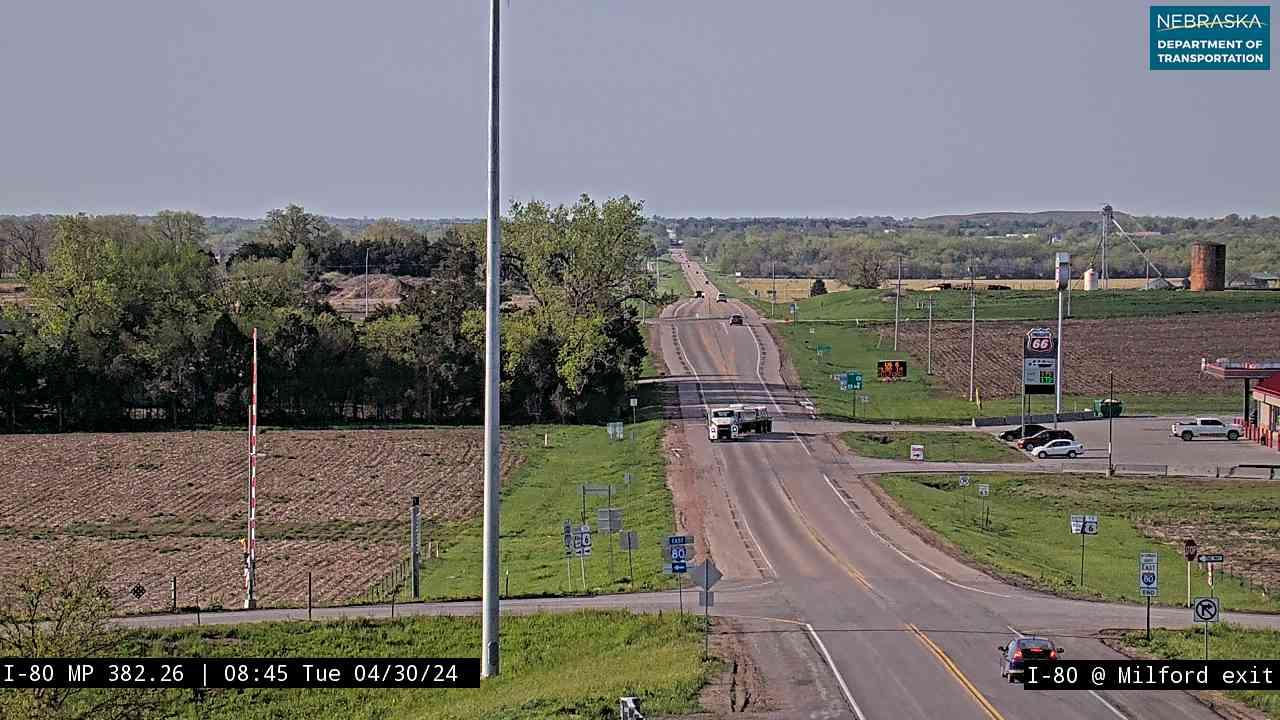 Traffic Cam Ruby: I-80: Milford Exit: Interstate View Player